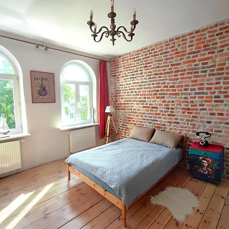 Kamienica U Artystow * Sopot